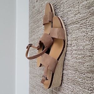 Lucky Brand Ankle Strap Sandal